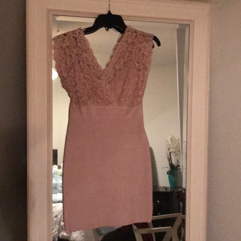 NWT Medium pink Bebe bandage dress